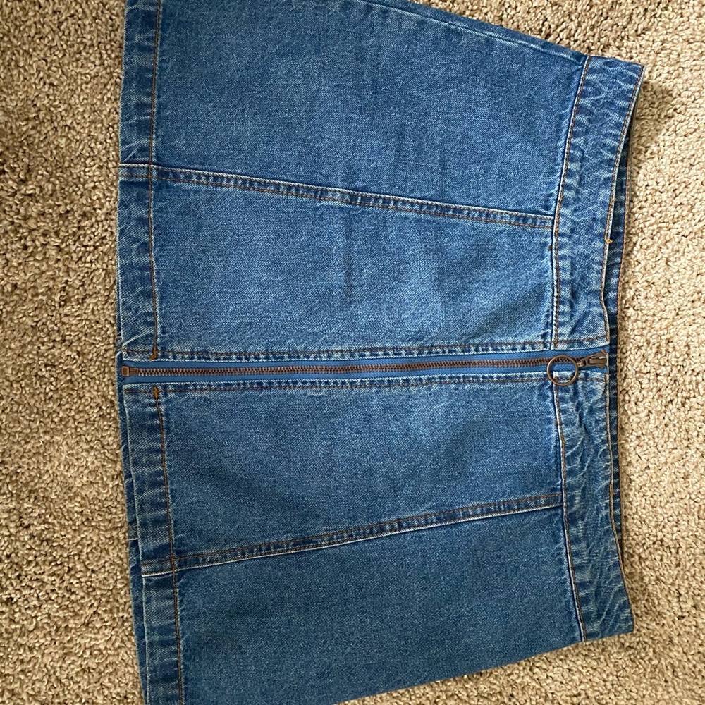 Forever 21 jean zip up skirt
